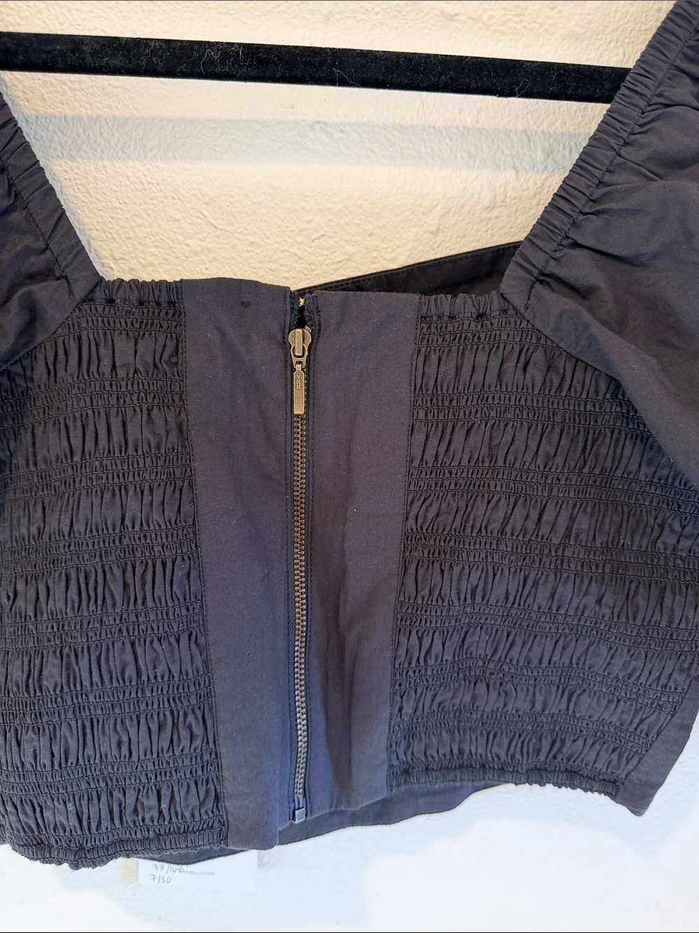 Cleobella Black Puff Sleeve Embroidered Crop Top - Picture 9 of 10